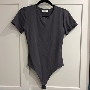 Babaton Gray/purple short sleeve bodysuit